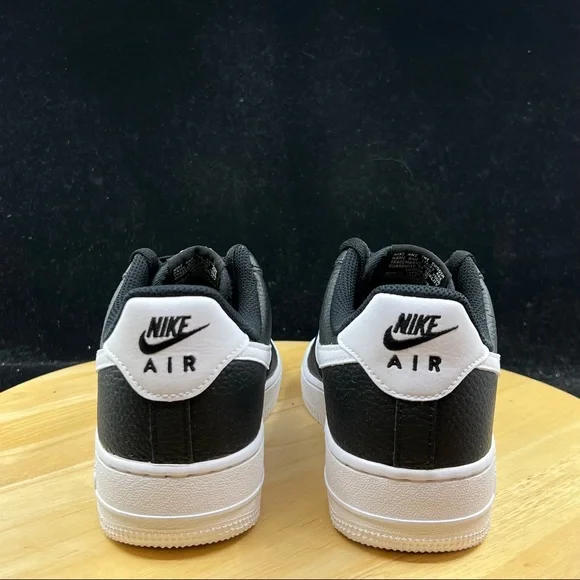 New Mens Nike Air Force 1 '07 Sneakers CT2302 002 Multiple Sizes